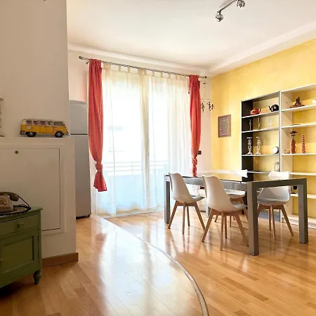 Apartment Giulia And *